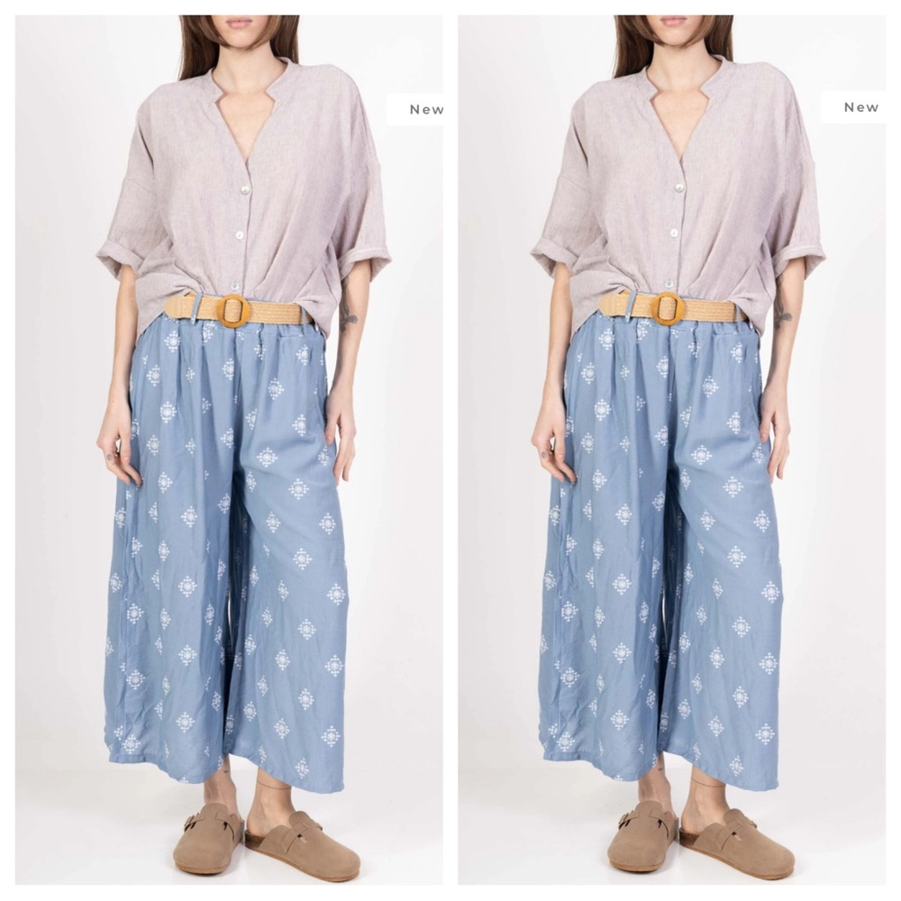 MADE IN ITALY Lightweight patterned linen effect pants with belt.